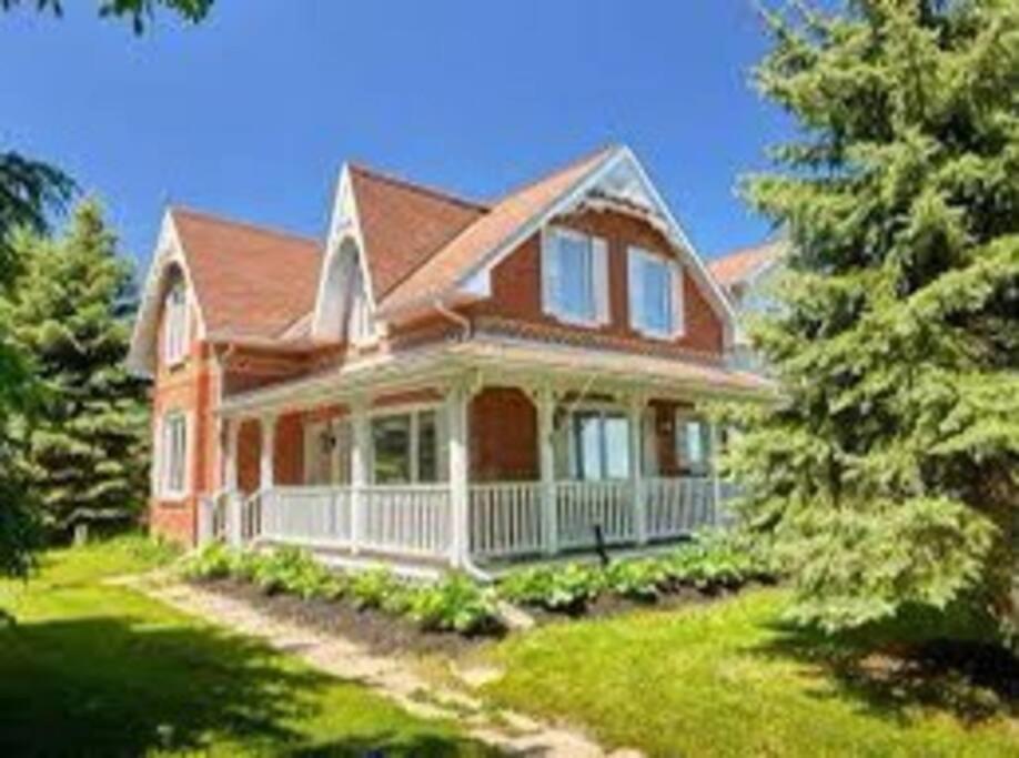 Farmhouse Guest Suite, Pool, Hot Tub, Horses Midhurst Exterior photo